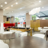 EVERGREEN à Montrouge:Les différentes salles pour déjeuner de l'espace Forum